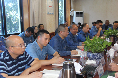 澳门十大老牌信誉平台排行榜股份公司党委中心组学习002.jpg