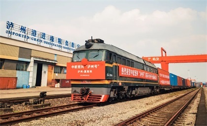 开往莫斯科的列车.jpg