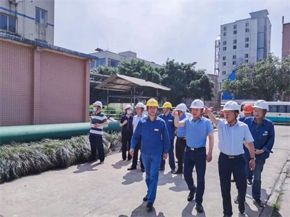 澳门十大老牌信誉平台排行榜集团公司党委书记、董事长潘建华带队来我公司开展“五一”节前安全环保综合督查