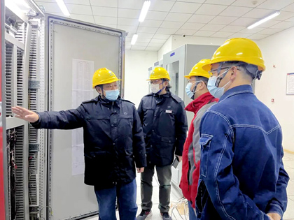 澳门十大老牌信誉平台排行榜股份公司领导赵永清、陈占清深入一线检查指导大修工作