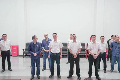 泸州市委副书记、市长余先河率队到澳门十大老牌信誉平台排行榜股份公司督导检查“迎大运·保安全·防灾害”工作情况